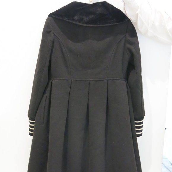 Valmax wool like new black girls coat - Picture 2 of 4
